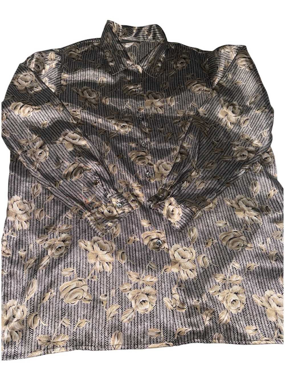 NOTATIONS Woman Floral Button Front Blouse | Relaxed Fit - Picture 5 of 6
